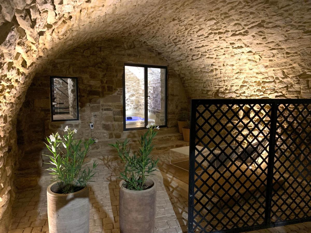 La Maison Des Vendangeurs: Jacuzzi Spa & Seasonal Pool Retreat Martignargues Exterior photo