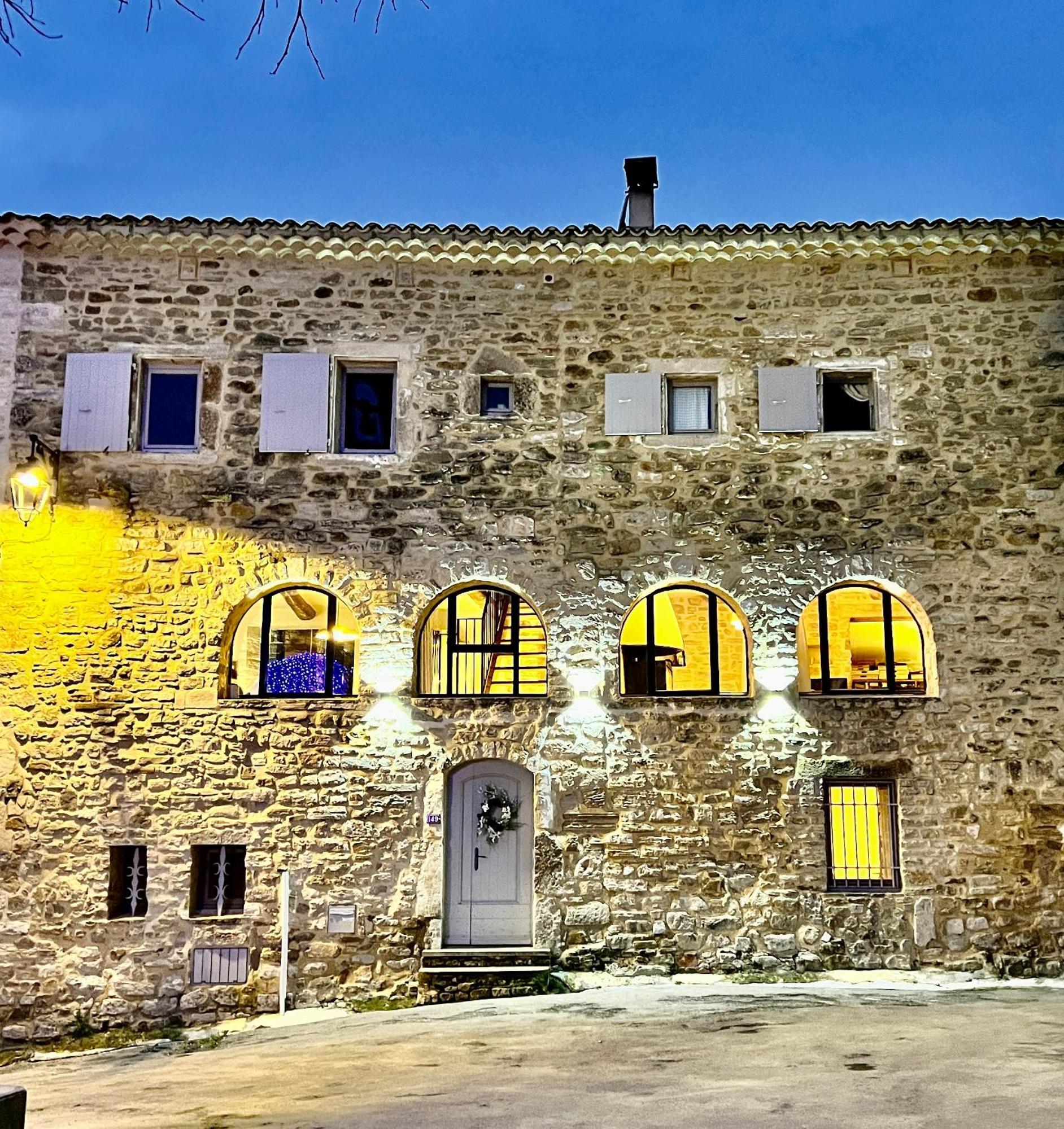 La Maison Des Vendangeurs: Jacuzzi Spa & Seasonal Pool Retreat Martignargues Exterior photo