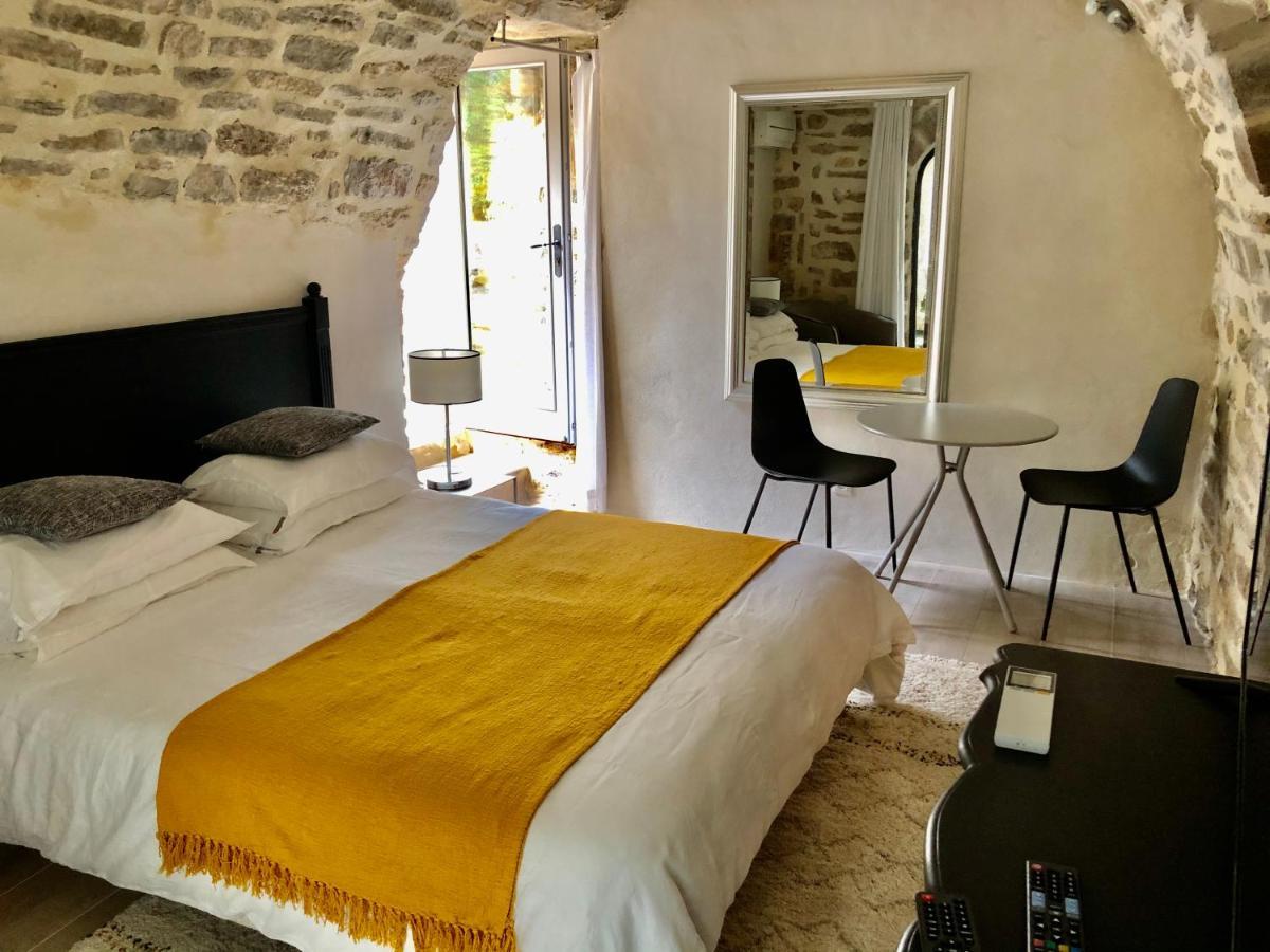 La Maison Des Vendangeurs: Jacuzzi Spa & Seasonal Pool Retreat Martignargues Exterior photo